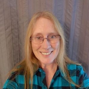 Meet your Posher, Paula